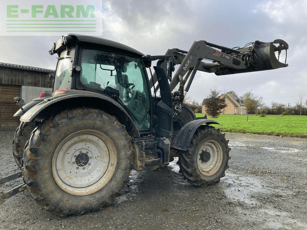 Valtra n 134 - Tracteur agricole: photos 3 Valtra n 134 - Tracteur agricole: photos 3