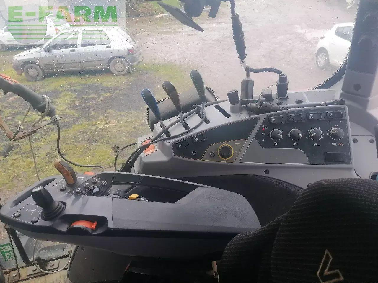 Valtra n 134 a - Tracteur agricole: photos 2 Valtra n 134 a - Tracteur agricole: photos 2