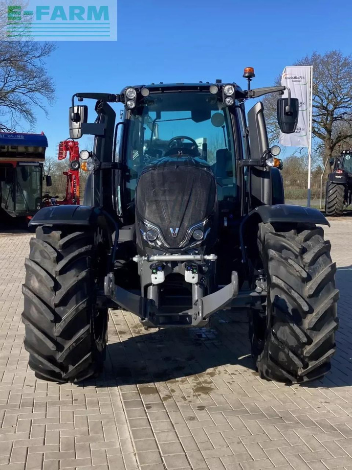 Valtra n 155ea - Tracteur agricole: photos 3 Valtra n 155ea - Tracteur agricole: photos 3