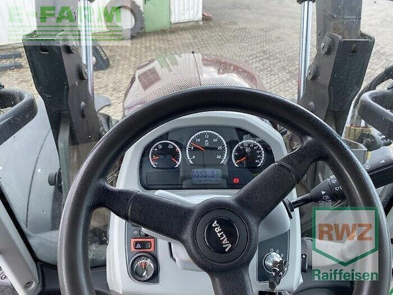 Tracteur agricole Valtra n134 active Active: photos 6