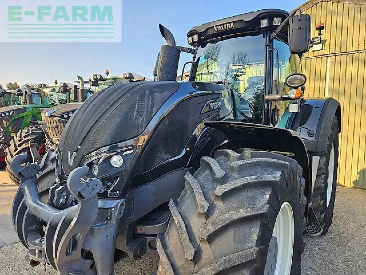 Valtra s394 smarttouch twintrac s274 s294 s324 s354 s374 fendt agco - Tracteur agricole: photos 4 Valtra s394 smarttouch twintrac s274 s294 s324 s354 s374 fendt agco - Tracteur agricole: photos 4