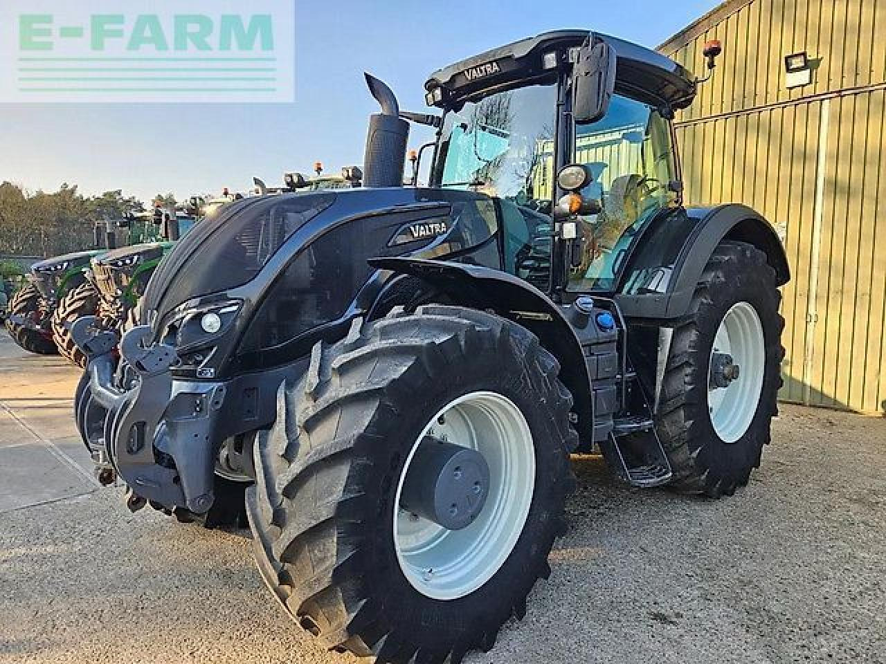 Valtra s394 smarttouch twintrac s274 s294 s324 s354 s374 fendt agco - Tracteur agricole: photos 3 Valtra s394 smarttouch twintrac s274 s294 s324 s354 s374 fendt agco - Tracteur agricole: photos 3