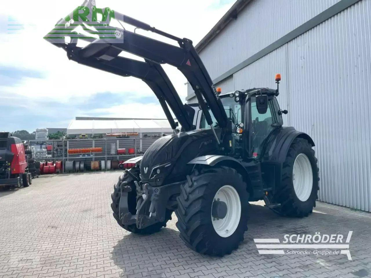 Valtra t 174 ea - Tracteur agricole: photos 5 Valtra t 174 ea - Tracteur agricole: photos 5