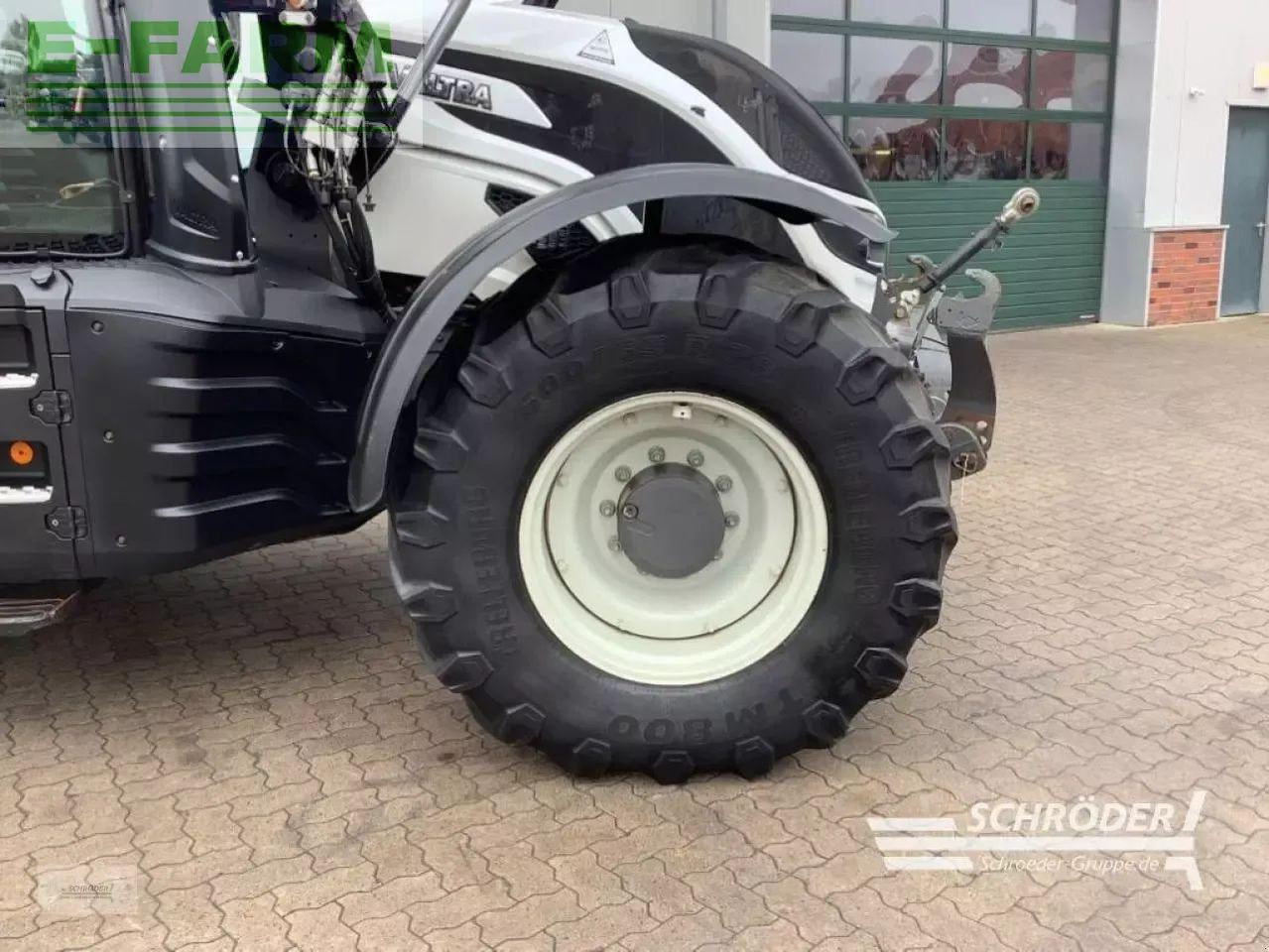 Tracteur agricole Valtra t 174 ed smarttouch | rtk | unlimited: photos 8