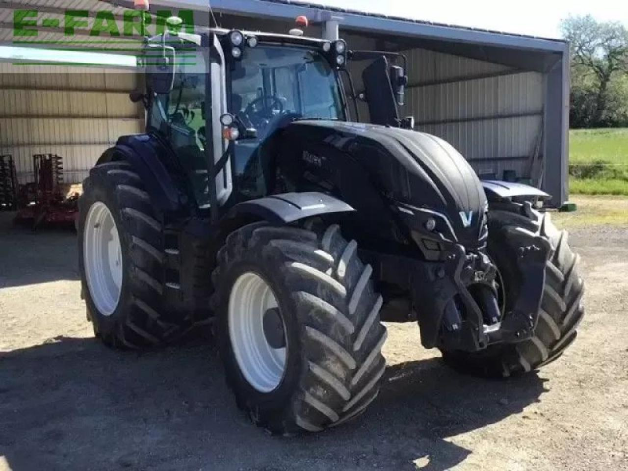 Valtra t 194 - Tracteur agricole: photos 3 Valtra t 194 - Tracteur agricole: photos 3