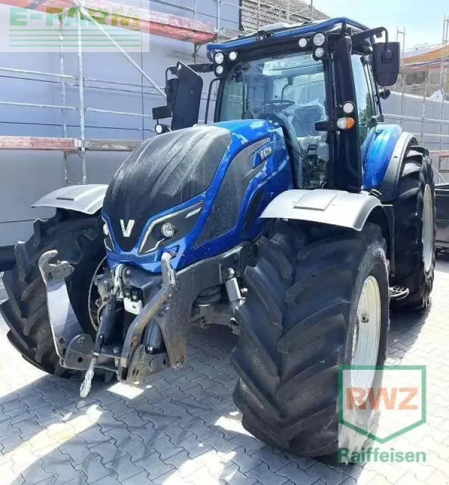 Valtra t 234 direct mit rüfa Direct - Tracteur agricole: photos 2 Valtra t 234 direct mit rüfa Direct - Tracteur agricole: photos 2