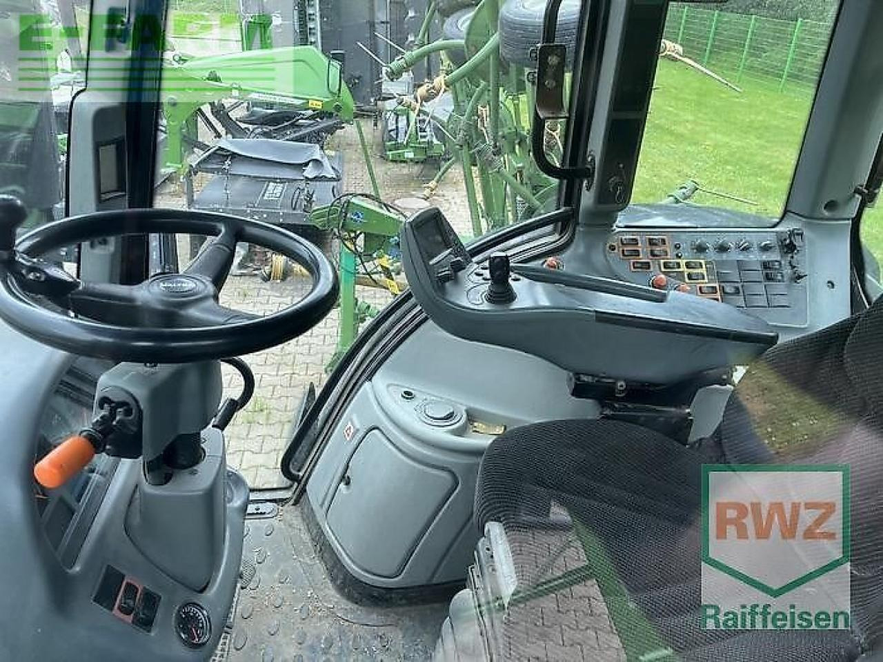 Valtra t202d - Tracteur agricole: photos 4 Valtra t202d - Tracteur agricole: photos 4