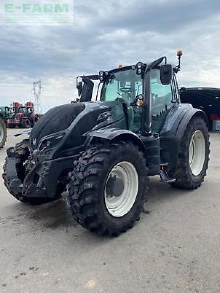 Valtra t234 versu Versu - Tracteur agricole: photos 1 Valtra t234 versu Versu - Tracteur agricole: photos 1