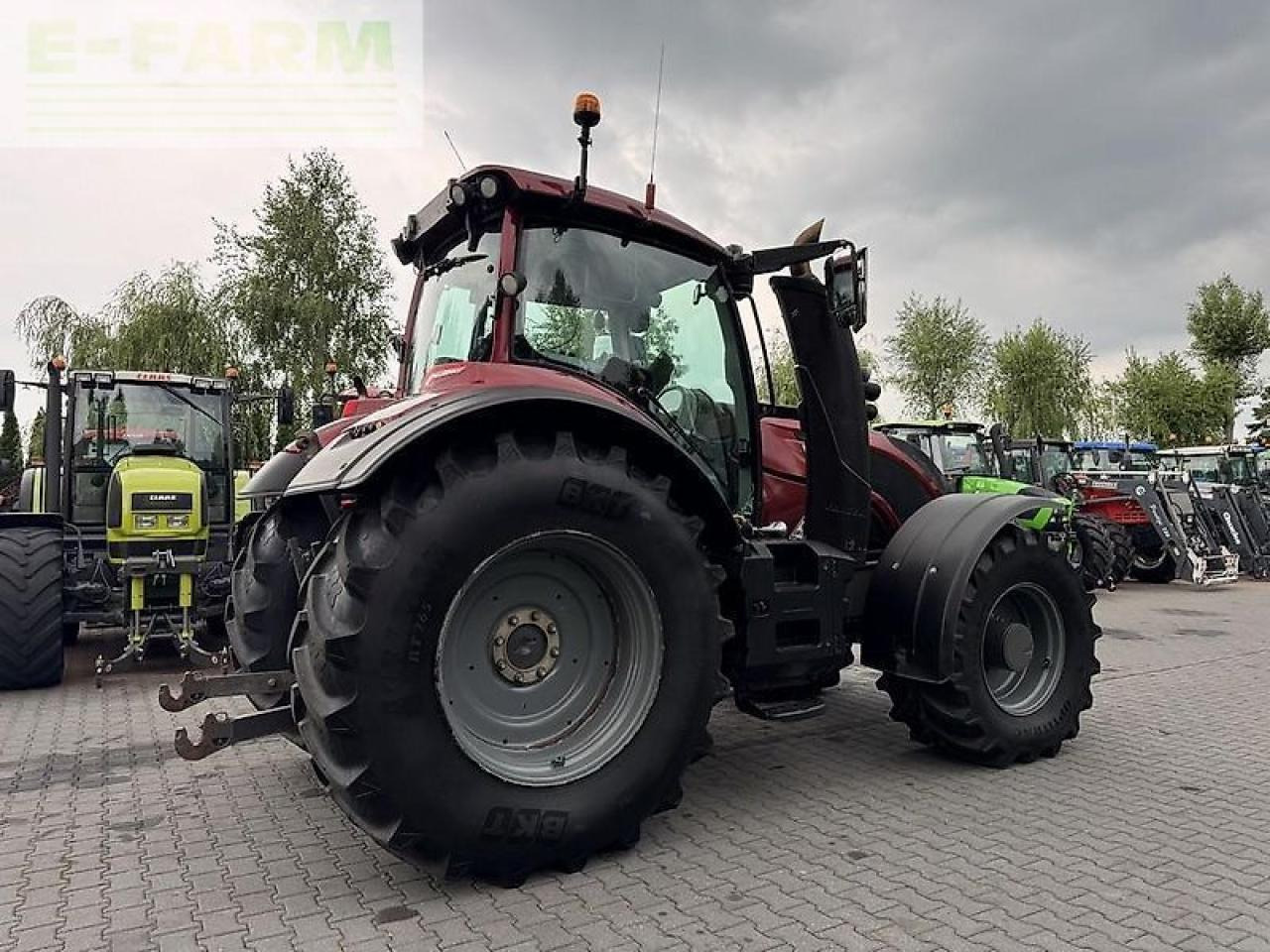 Valtra t234 versu smarttouch Versu - Tracteur agricole: photos 5 Valtra t234 versu smarttouch Versu - Tracteur agricole: photos 5