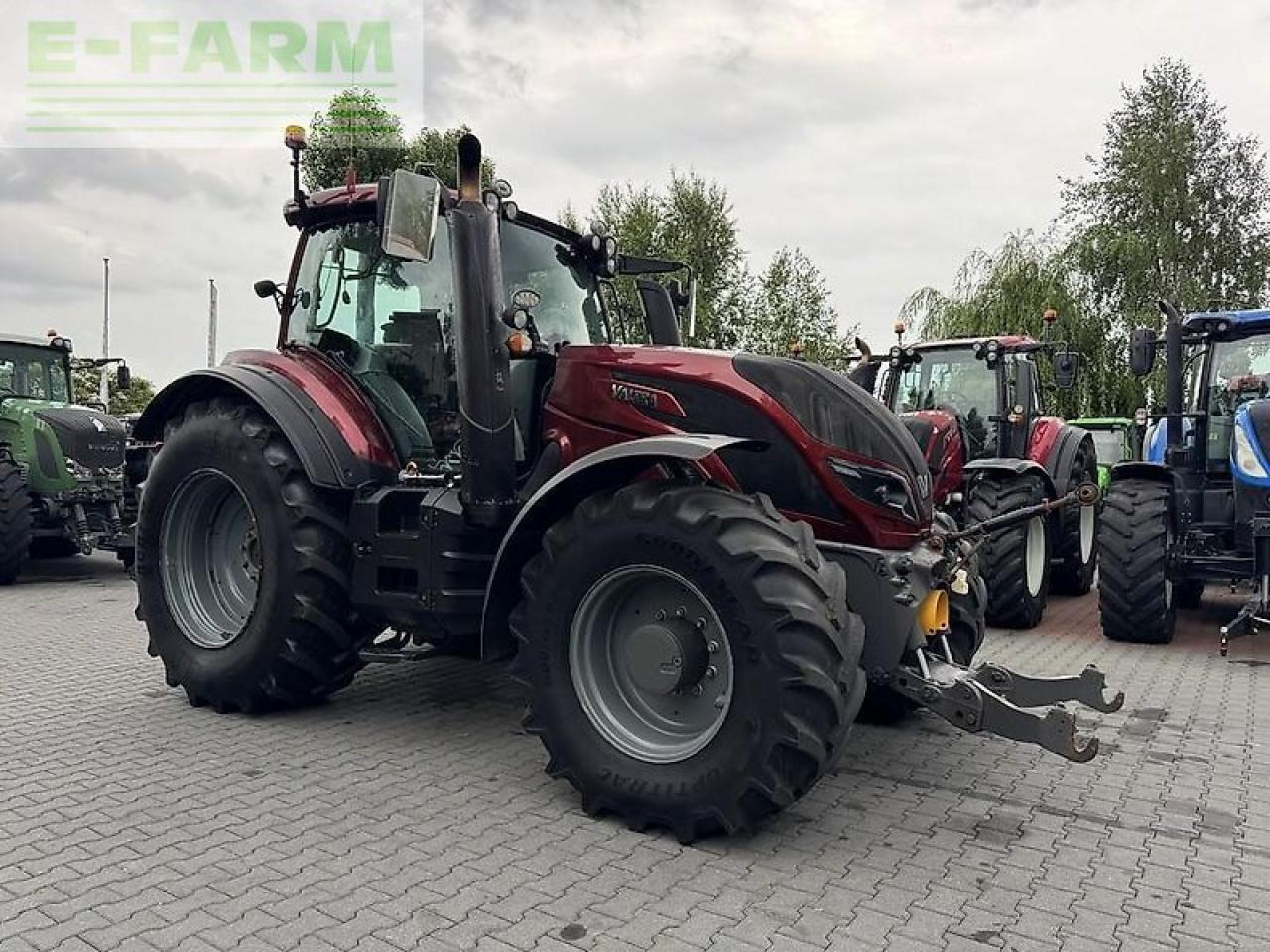Valtra t234 versu smarttouch Versu - Tracteur agricole: photos 4 Valtra t234 versu smarttouch Versu - Tracteur agricole: photos 4