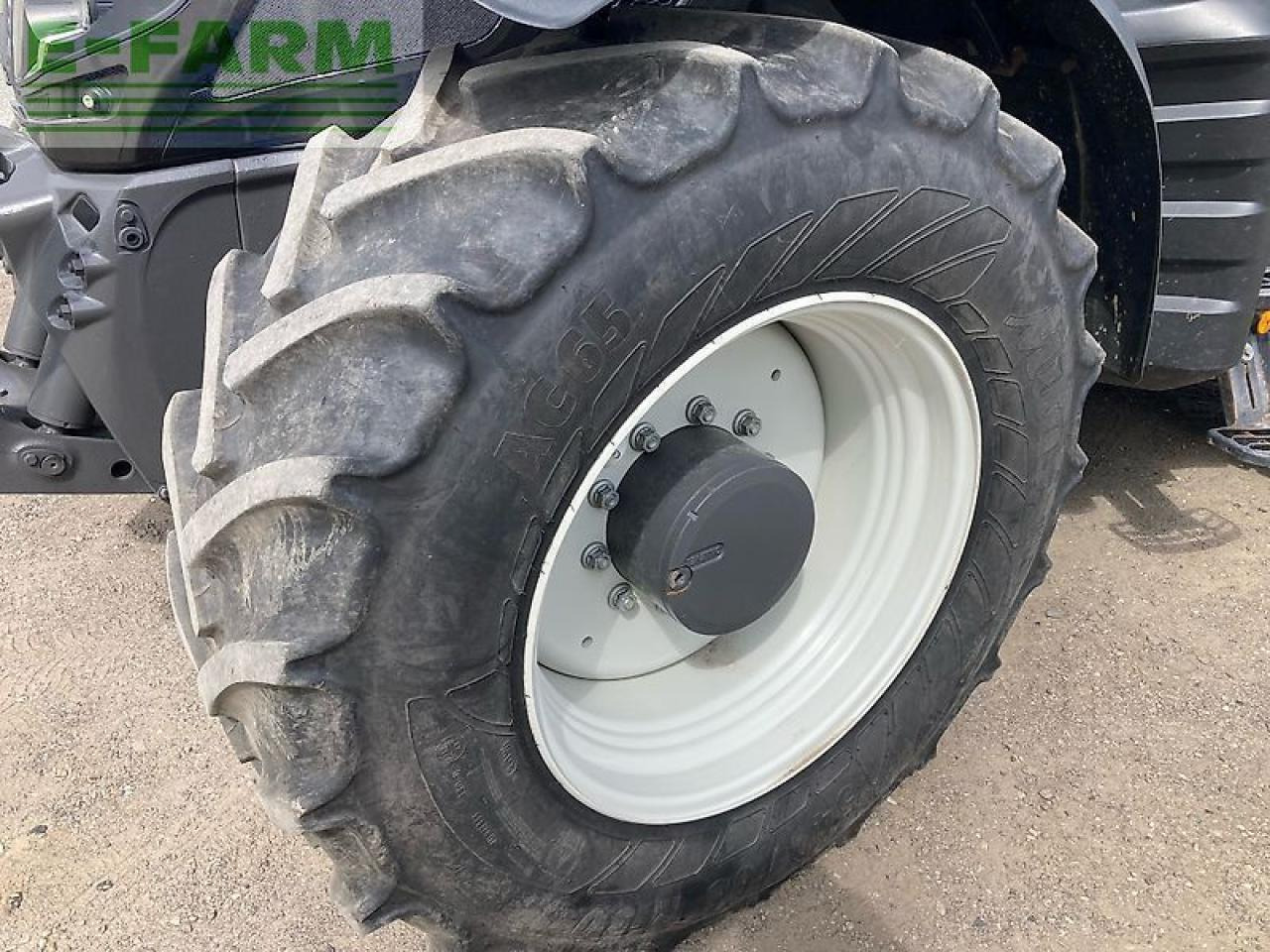 Valtra t254a mr19 - Tracteur agricole: photos 4 Valtra t254a mr19 - Tracteur agricole: photos 4