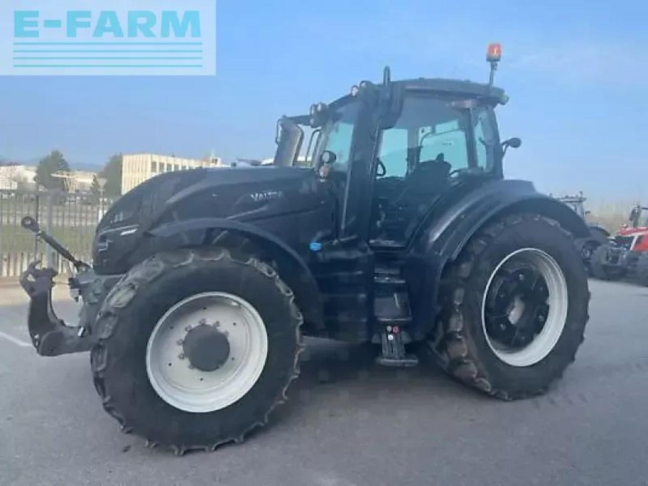Valtra t254v - Tracteur agricole: photos 1 Valtra t254v - Tracteur agricole: photos 1