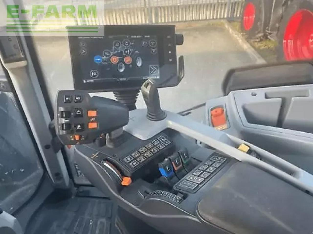 Valtra t254v - Tracteur agricole: photos 2 Valtra t254v - Tracteur agricole: photos 2