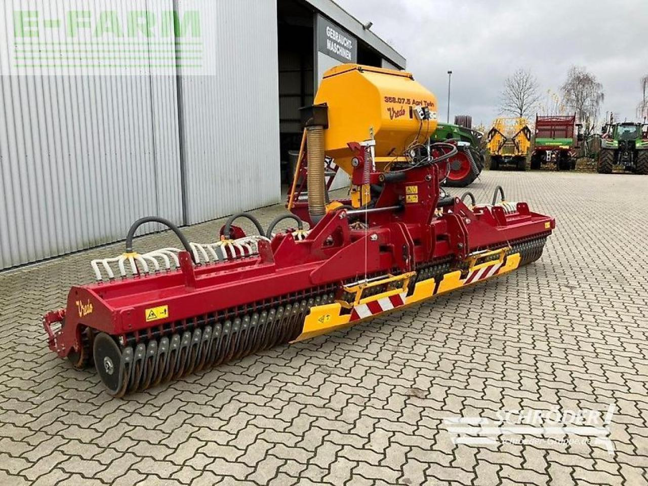 Vredo durchsämaschine dz 358.07.5 - Semoir: photos 2 Vredo durchsämaschine dz 358.07.5 - Semoir: photos 2