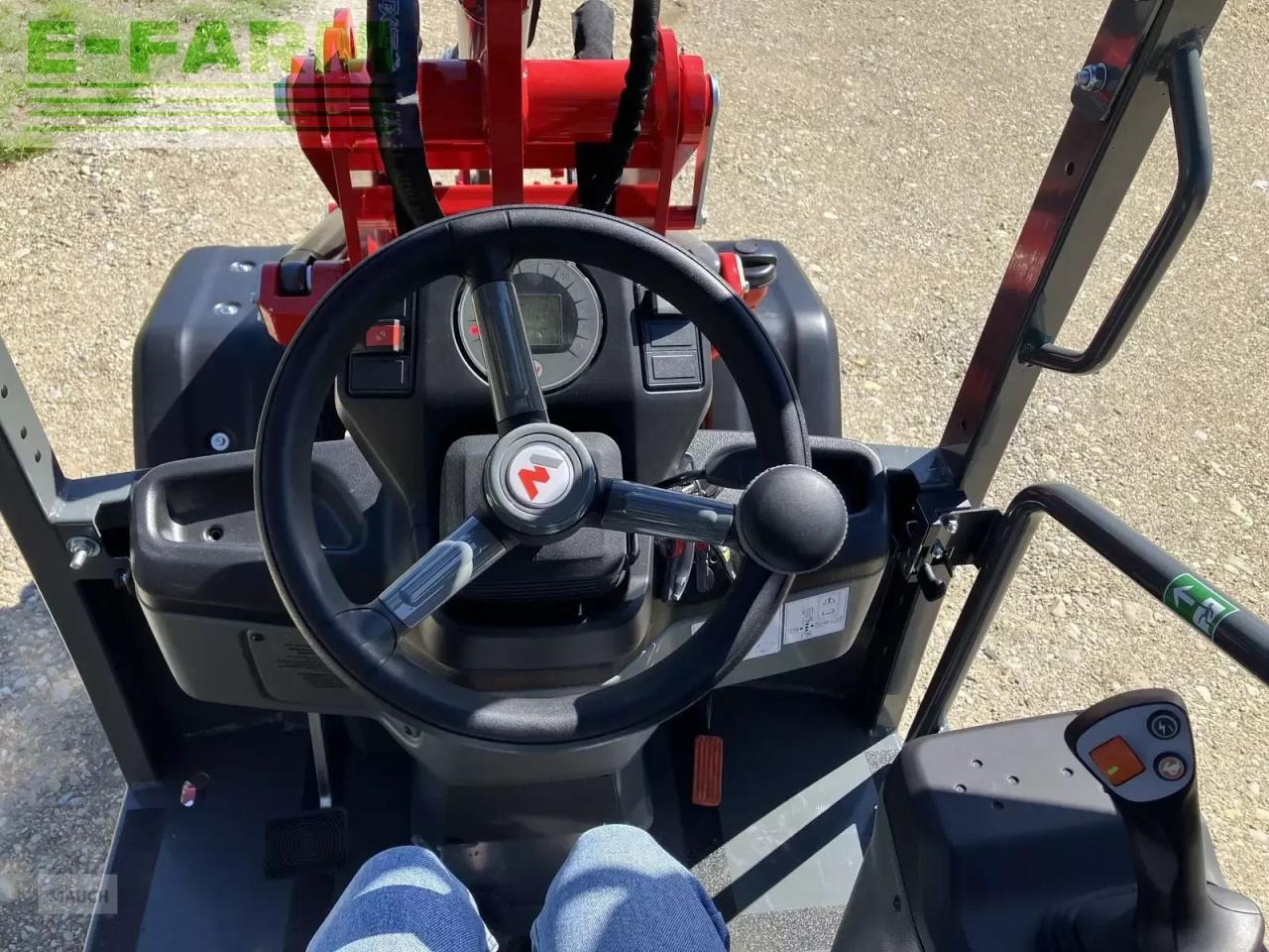 Weidemann 1390 hoftrac stufe v - Chargeuse sur pneus: photos 5 Weidemann 1390 hoftrac stufe v - Chargeuse sur pneus: photos 5