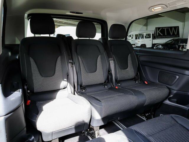 MERCEDES-BENZ EQV 300 lang,7Sitze,2xKlima,2xSchiebetür el.,LED... - Autre matériel: photos 4 MERCEDES-BENZ EQV 300 lang,7Sitze,2xKlima,2xSchiebetür el.,LED... - Autre matériel: photos 4