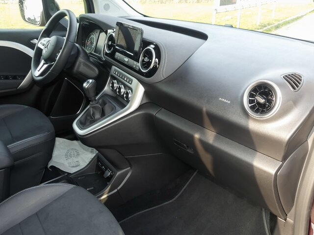 MERCEDES-BENZ T 180 Progressive,MBUX,LED,Navi,Kamera,Tempomat... - Autre matériel: photos 2 MERCEDES-BENZ T 180 Progressive,MBUX,LED,Navi,Kamera,Tempomat... - Autre matériel: photos 2