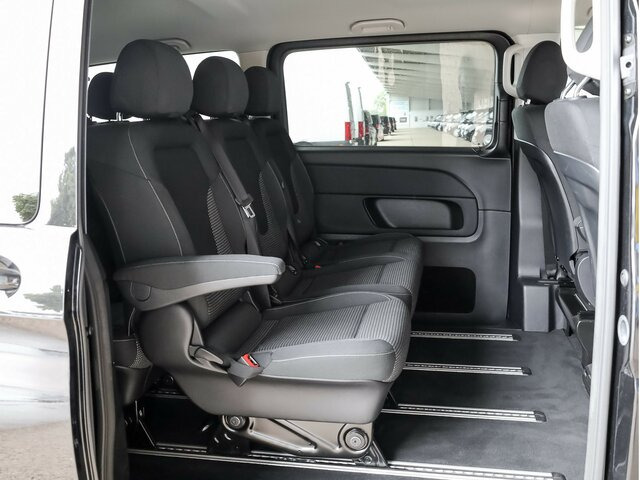 MERCEDES-BENZ EQV 300 Extralang,8Sitze,2elektr.Schiebetür,LED - Minibus, Bus électrique: photos 5 MERCEDES-BENZ EQV 300 Extralang,8Sitze,2elektr.Schiebetür,LED - Minibus, Bus électrique: photos 5