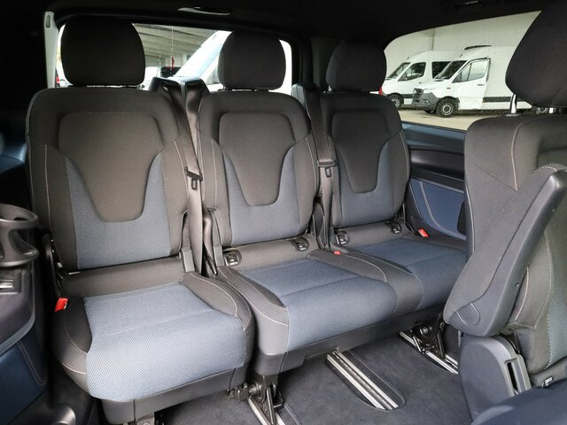 MERCEDES-BENZ EQV 300 lang,7Sitze,2xSchiebetür,LED,Distronic... - Minibus, Bus électrique: photos 4 MERCEDES-BENZ EQV 300 lang,7Sitze,2xSchiebetür,LED,Distronic... - Minibus, Bus électrique: photos 4