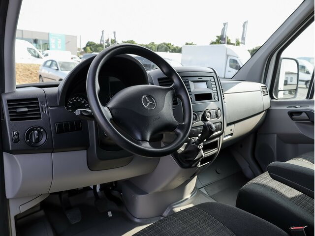 MERCEDES-BENZ Sprinter 214 CDI DOKA Pritsche,Klima,EURO6 - Fourgon plateau, Utilitaire double cabine: photos 4 MERCEDES-BENZ Sprinter 214 CDI DOKA Pritsche,Klima,EURO6 - Fourgon plateau, Utilitaire double cabine: photos 4