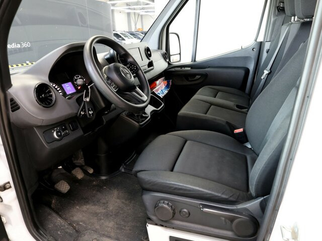MERCEDES-BENZ Sprinter 314 CDI DOKA,MBUX,Klima,Tempomat - Véhicule utilitaire plateau baché, Utilitaire double cabine: photos 2 MERCEDES-BENZ Sprinter 314 CDI DOKA,MBUX,Klima,Tempomat - Véhicule utilitaire plateau baché, Utilitaire double cabine: photos 2