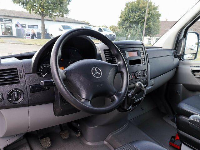 MERCEDES-BENZ Sprinter 316CDI DOKA,Allrad,AHK,Standhzg.... - Fourgon plateau, Utilitaire double cabine: photos 4 MERCEDES-BENZ Sprinter 316CDI DOKA,Allrad,AHK,Standhzg.... - Fourgon plateau, Utilitaire double cabine: photos 4