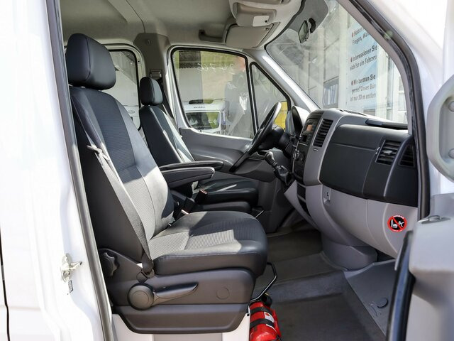 MERCEDES-BENZ Sprinter 316CDI DOKA,Allrad,AHK,Standhzg.... - Fourgon plateau, Utilitaire double cabine: photos 2 MERCEDES-BENZ Sprinter 316CDI DOKA,Allrad,AHK,Standhzg.... - Fourgon plateau, Utilitaire double cabine: photos 2