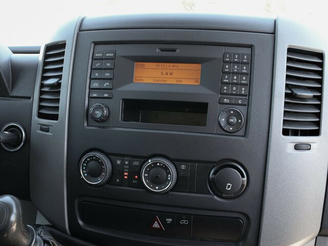 MERCEDES-BENZ Sprinter 316CDI DOKA,Allrad,AHK,TCO,Standhzg.... - Véhicule utilitaire plateau baché, Utilitaire double cabine: photos 5 MERCEDES-BENZ Sprinter 316CDI DOKA,Allrad,AHK,TCO,Standhzg.... - Véhicule utilitaire plateau baché, Utilitaire double cabine: photos 5