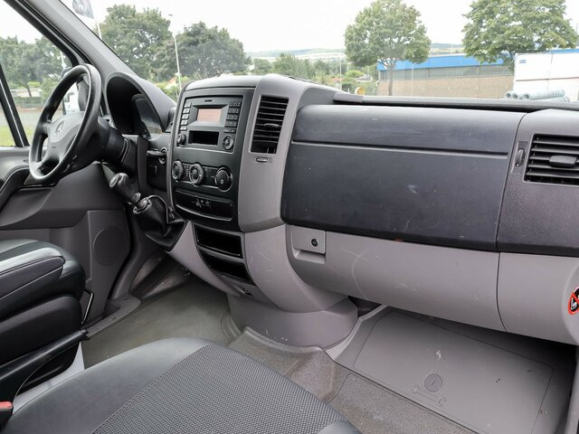 MERCEDES-BENZ Sprinter 316CDI DOKA,Allrad,Klima - Véhicule utilitaire plateau baché, Utilitaire double cabine: photos 3 MERCEDES-BENZ Sprinter 316CDI DOKA,Allrad,Klima - Véhicule utilitaire plateau baché, Utilitaire double cabine: photos 3