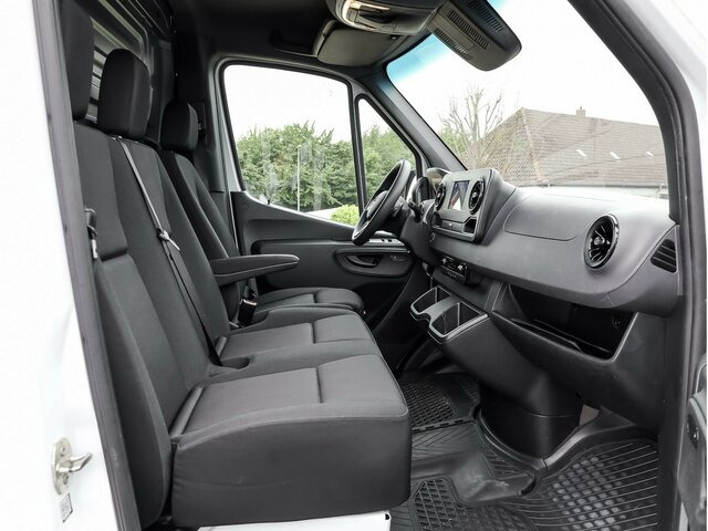 MERCEDES-BENZ Sprinter 317 Maxi,9GTronic,AHK3,5To,TCO - Fourgon utilitaire: photos 3 MERCEDES-BENZ Sprinter 317 Maxi,9GTronic,AHK3,5To,TCO - Fourgon utilitaire: photos 3