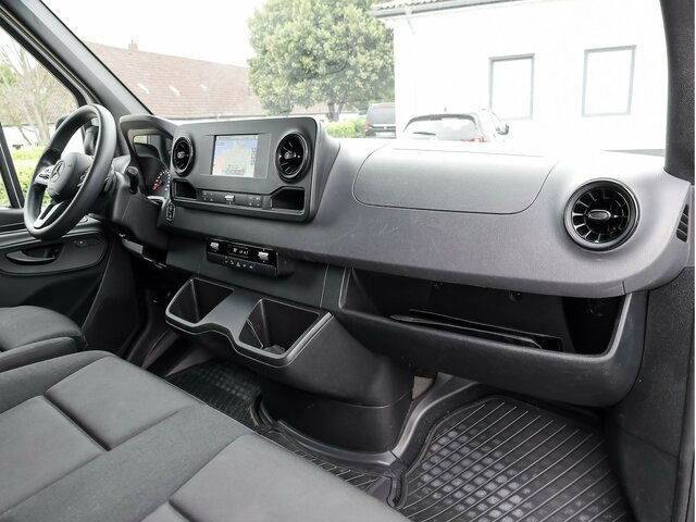 MERCEDES-BENZ Sprinter 317 Maxi,9GTronic,AHK3,5To,TCO - Fourgon utilitaire: photos 4 MERCEDES-BENZ Sprinter 317 Maxi,9GTronic,AHK3,5To,TCO - Fourgon utilitaire: photos 4