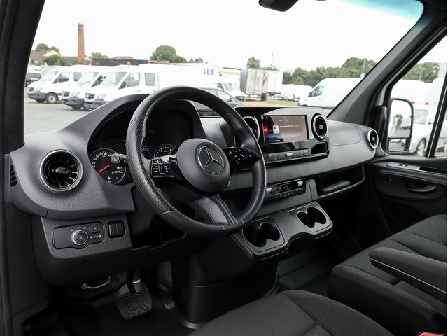 MERCEDES-BENZ Sprinter 317 Maxi,9GTronic,MBUX,Kamera - Fourgon utilitaire: photos 5 MERCEDES-BENZ Sprinter 317 Maxi,9GTronic,MBUX,Kamera - Fourgon utilitaire: photos 5