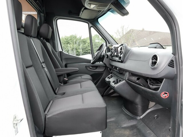 MERCEDES-BENZ Sprinter 317 Maxi,9GTronic,MBUX,Kamera - Fourgon utilitaire: photos 3 MERCEDES-BENZ Sprinter 317 Maxi,9GTronic,MBUX,Kamera - Fourgon utilitaire: photos 3