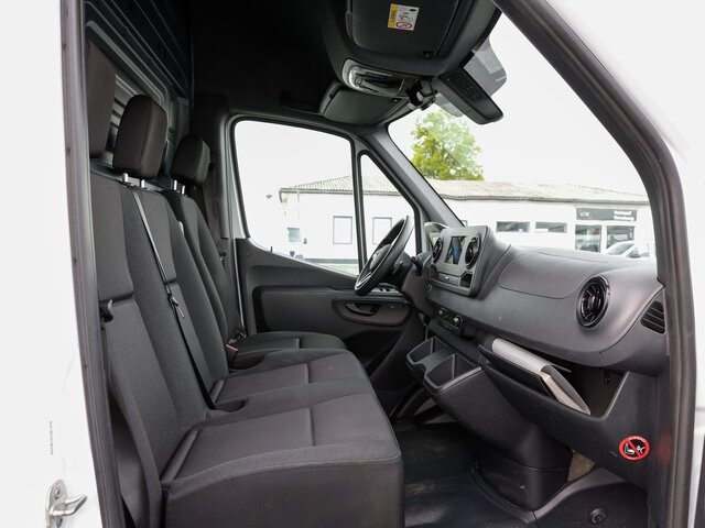 MERCEDES-BENZ Sprinter 317 Maxi,9GTronic,MBUX,Kamera - Fourgon utilitaire: photos 2 MERCEDES-BENZ Sprinter 317 Maxi,9GTronic,MBUX,Kamera - Fourgon utilitaire: photos 2