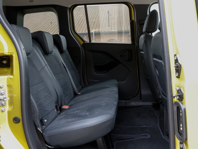 MERCEDES-BENZ T 180 Progressive,AHK,LED,Navi,Kamera,Tempomat - Transport de personnes: photos 2 MERCEDES-BENZ T 180 Progressive,AHK,LED,Navi,Kamera,Tempomat - Transport de personnes: photos 2