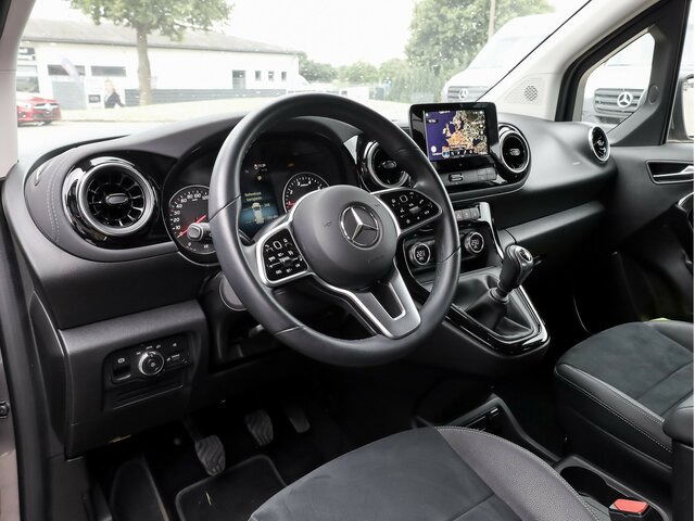 MERCEDES-BENZ T 180 Progressive,MBUX,LED,Navi,Kamera,Tempomat - Transport de personnes: photos 5 MERCEDES-BENZ T 180 Progressive,MBUX,LED,Navi,Kamera,Tempomat - Transport de personnes: photos 5