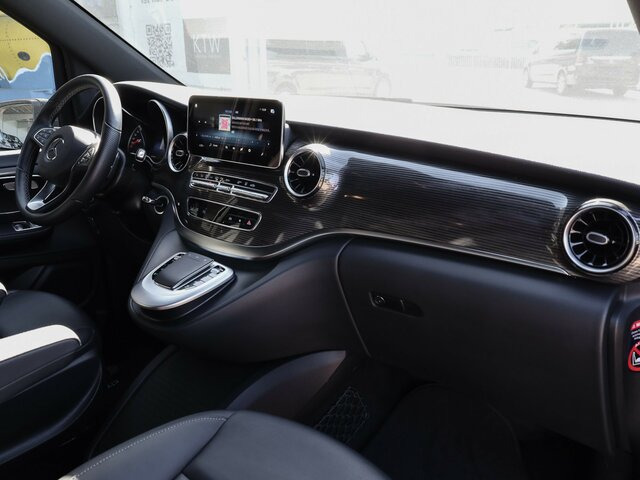 Minibus, Transport de personnes MERCEDES-BENZ V 300 Avantgarde Extralang,Allrad,2Schiebetüren...: photos 7