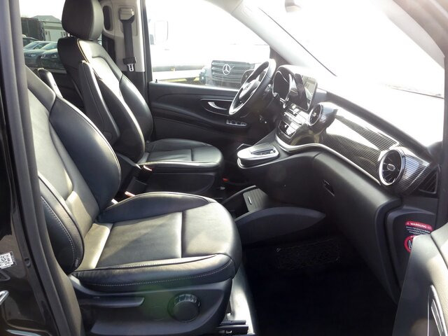 MERCEDES-BENZ V 300 Edition Extralang,2xSchiebetür el,8Sitzer... - Minibus, Transport de personnes: photos 3 MERCEDES-BENZ V 300 Edition Extralang,2xSchiebetür el,8Sitzer... - Minibus, Transport de personnes: photos 3