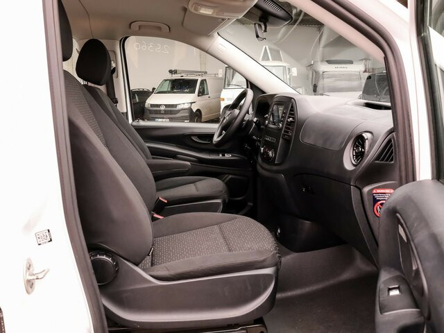 MERCEDES-BENZ Vito 114 TourerPro,Extralang,8Sitzer,Automatik... - Transport de personnes: photos 3 MERCEDES-BENZ Vito 114 TourerPro,Extralang,8Sitzer,Automatik... - Transport de personnes: photos 3