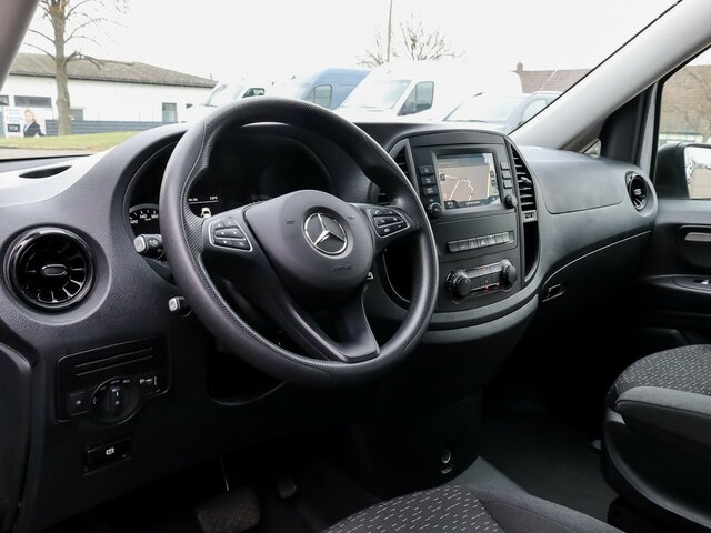 MERCEDES-BENZ Vito 114 TourerPro,Extralang,8Sitzer,Automatik... - Transport de personnes: photos 5 MERCEDES-BENZ Vito 114 TourerPro,Extralang,8Sitzer,Automatik... - Transport de personnes: photos 5