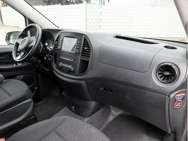 MERCEDES-BENZ Vito 114 TourerPro,lang,Automatik,8Sitze,Kamera - Minibus, Transport de personnes: photos 4 MERCEDES-BENZ Vito 114 TourerPro,lang,Automatik,8Sitze,Kamera - Minibus, Transport de personnes: photos 4