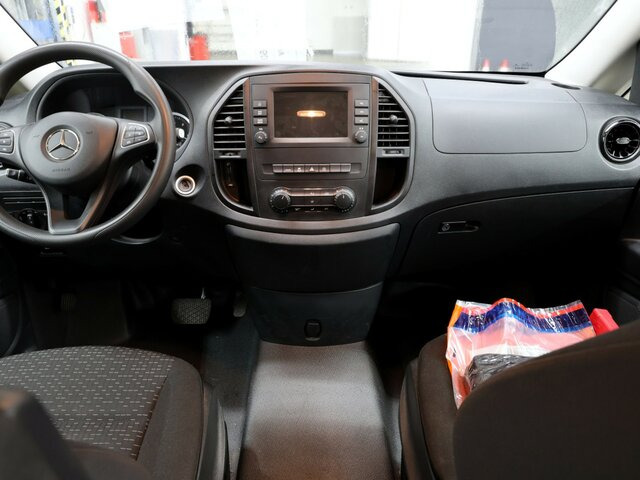 MERCEDES-BENZ Vito 114 TourerPro,lang,Automatik,8Sitze,Kamera... - Minibus, Transport de personnes: photos 2 MERCEDES-BENZ Vito 114 TourerPro,lang,Automatik,8Sitze,Kamera... - Minibus, Transport de personnes: photos 2