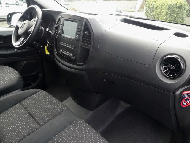 MERCEDES-BENZ Vito 116CDI lang,TourerPro,2xKlima,9Sitze - Minibus, Transport de personnes: photos 3 MERCEDES-BENZ Vito 116CDI lang,TourerPro,2xKlima,9Sitze - Minibus, Transport de personnes: photos 3