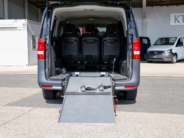 MERCEDES-BENZ Vito 116TourerPro,Extralang,AMF Rollstuhlrampe - Transport de personnes: photos 2 MERCEDES-BENZ Vito 116TourerPro,Extralang,AMF Rollstuhlrampe - Transport de personnes: photos 2