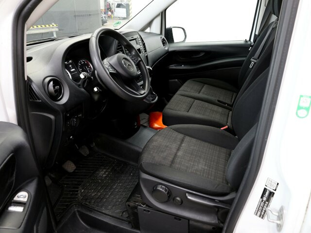 MERCEDES-BENZ Vito114CDI KA lang ,Klima,Sortimo Regalsystem... - Fourgonnette: photos 2 MERCEDES-BENZ Vito114CDI KA lang ,Klima,Sortimo Regalsystem... - Fourgonnette: photos 2