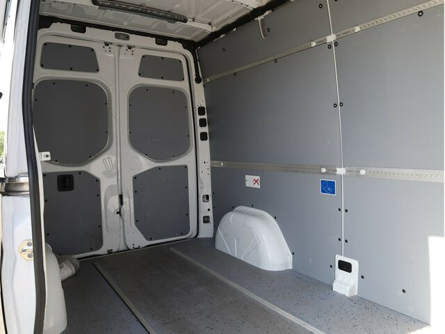 MERCEDES-BENZ eSprinter 312 Kasten FWD,3.924mm Radstand - Fourgon utilitaire, Utilitaire électrique: photos 2 MERCEDES-BENZ eSprinter 312 Kasten FWD,3.924mm Radstand - Fourgon utilitaire, Utilitaire électrique: photos 2