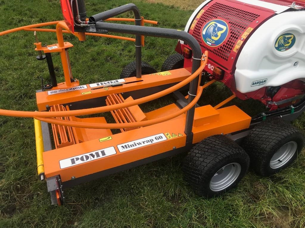 Pomi Mini wrap 60 - Presse à balles rondes: photos 2 Pomi Mini wrap 60 - Presse à balles rondes: photos 2