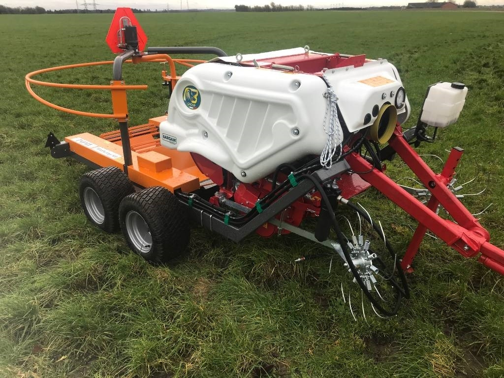 Pomi Mini wrap 60 - Presse à balles rondes: photos 4 Pomi Mini wrap 60 - Presse à balles rondes: photos 4