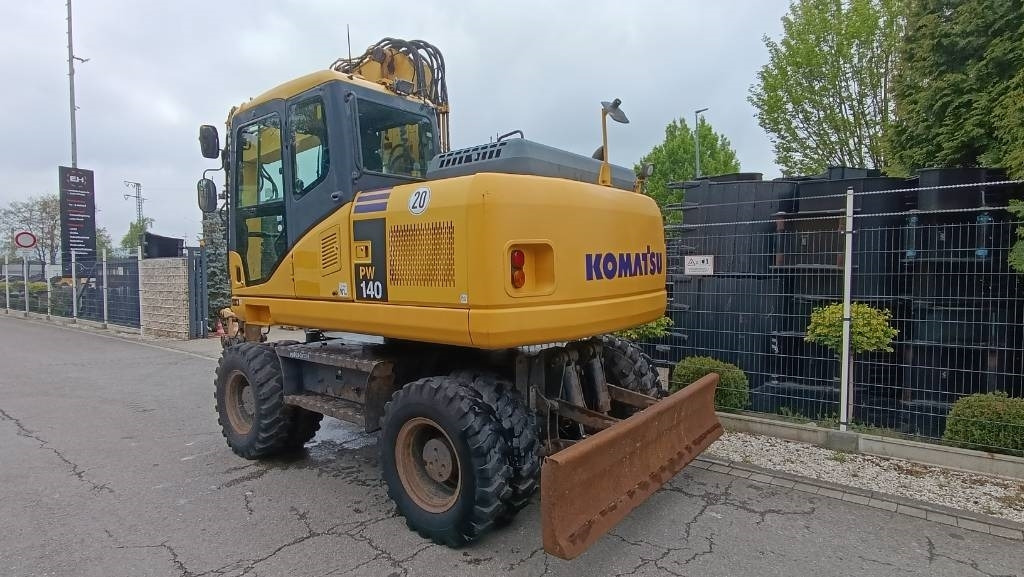 Komatsu PW 140 Mobilbagger Powertilt Schnellwechsler MS 10 - Pelle sur pneus: photos 5 Komatsu PW 140 Mobilbagger Powertilt Schnellwechsler MS 10 - Pelle sur pneus: photos 5