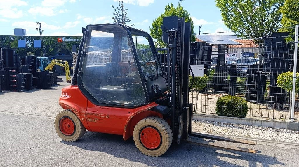 Linde Gabelstapler H 40 D, Duplex, inkl. Palettengabel - Chariot élévateur diesel: photos 2 Linde Gabelstapler H 40 D, Duplex, inkl. Palettengabel - Chariot élévateur diesel: photos 2